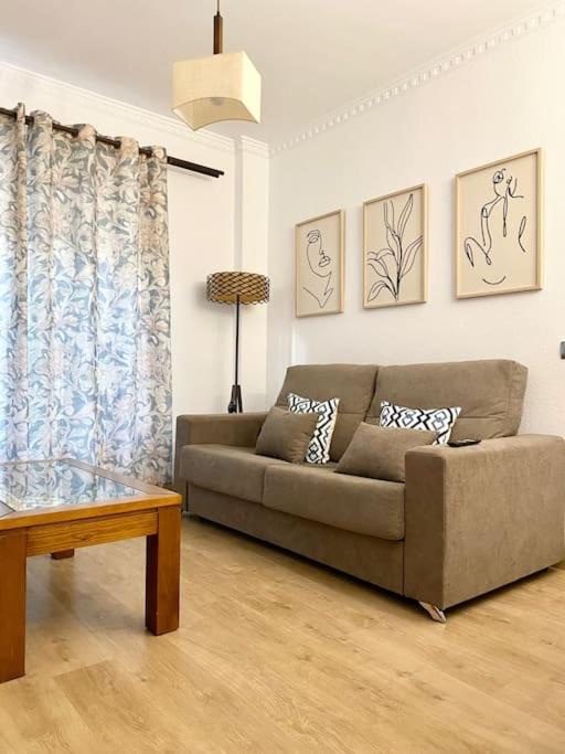 Piso Acogedor En Malaga Apartment Exterior photo